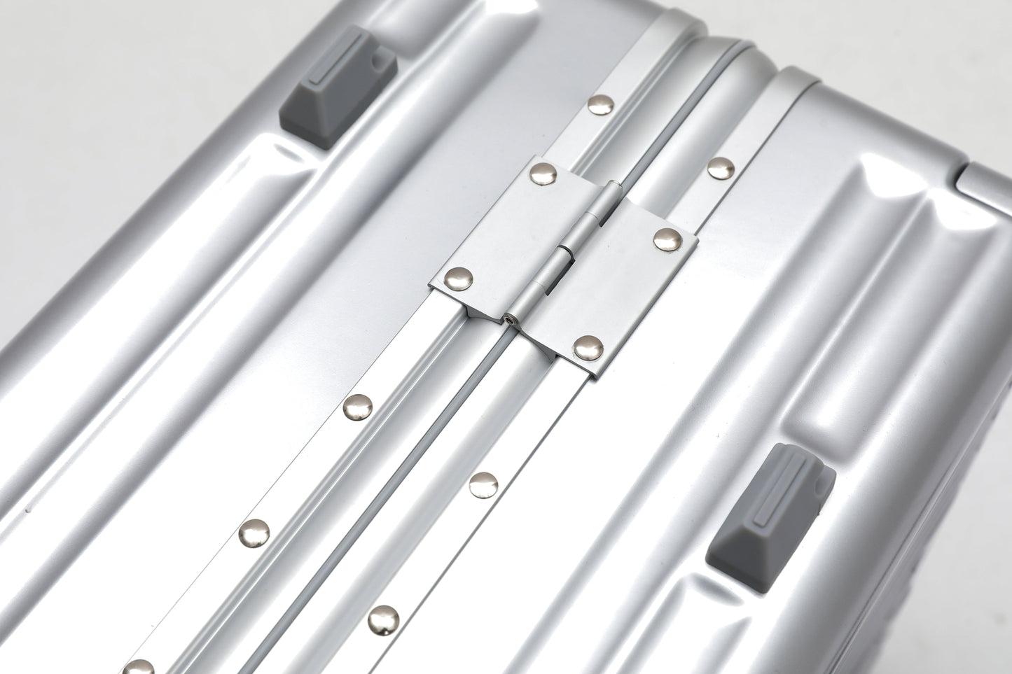 SMART SERIES CARRY-ON SILVER