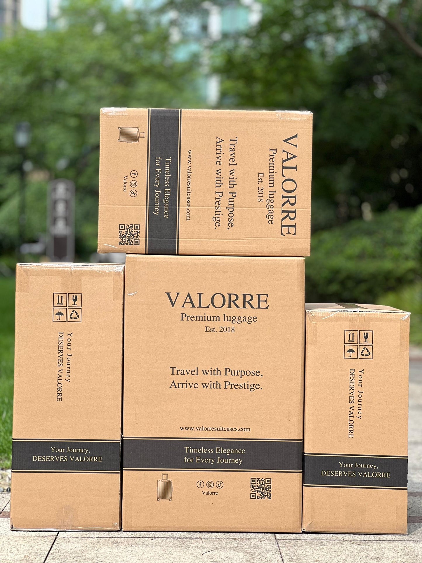 ALUMINUM CARRY-ON SUITCASE GUNMETAL