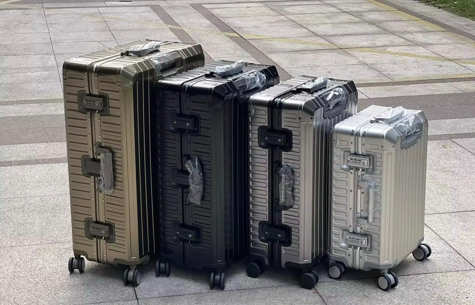 ALUMINUM CARRY-ON SUITCASE CHAMPAGNE